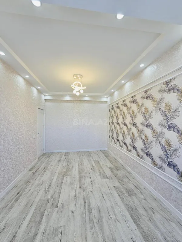 Satılır 3 otaqlı mənzil 82 m²