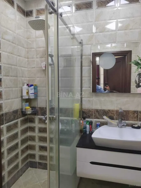 Satılır 3 otaqlı mənzil 150 m²