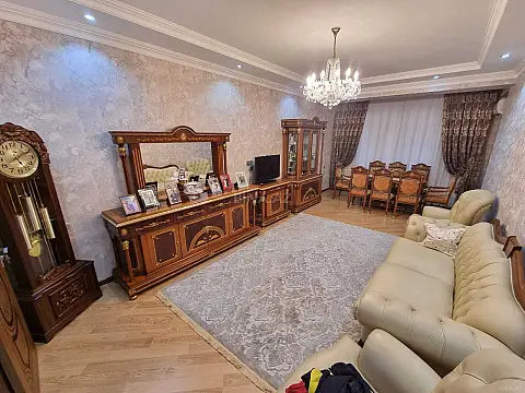 Kirayə verilir 2 otaqlı mənzil 105 m² — Bakı, Nəsimi 2 otaq 105.00 m²
