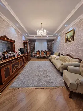 Kirayə verilir 2 otaqlı mənzil 105 m²