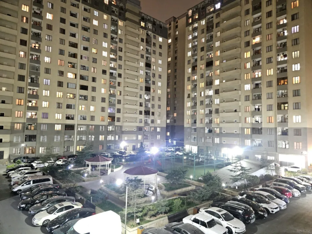 Satılır 2 otaqlı mənzil 53 m²