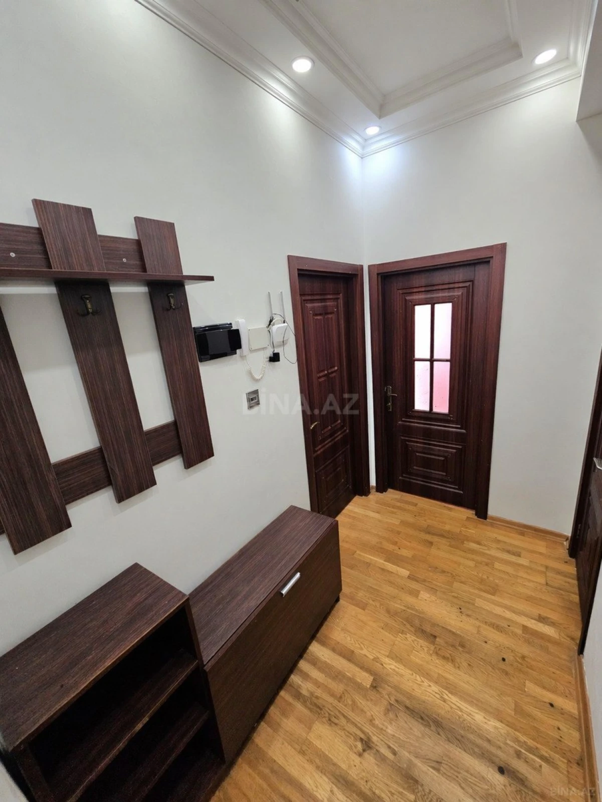 Satılır 2 otaqlı mənzil 53 m²