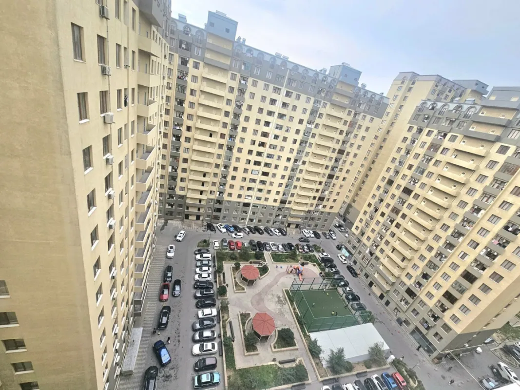 Satılır 2 otaqlı mənzil 53 m²