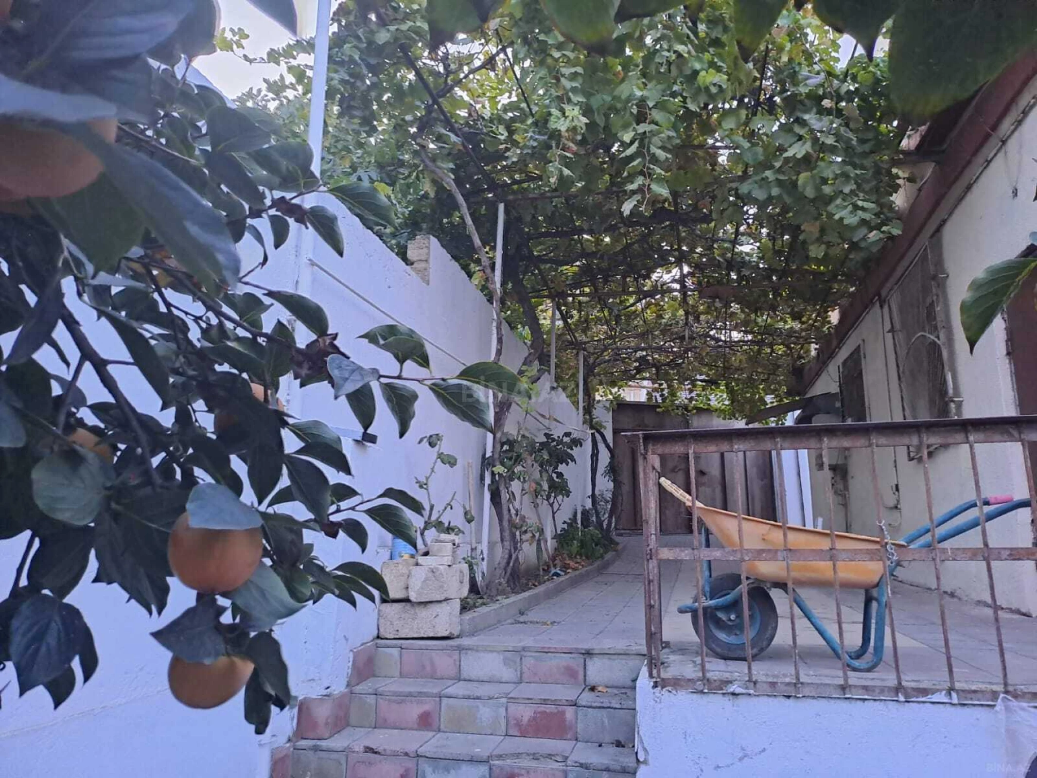 Kirayə verilir obyekt 70 m²