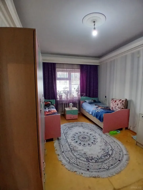Satılır 2 otaqlı mənzil 60 m²