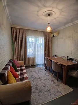 Satılır 2 otaqlı mənzil 60 m²