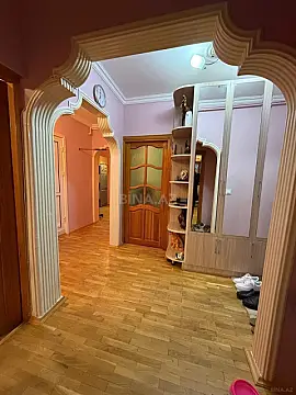 Satılır 3 otaqlı mənzil 75 m²