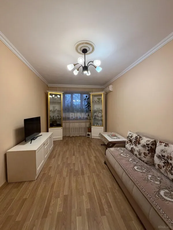 Satılır 3 otaqlı mənzil 75 m²