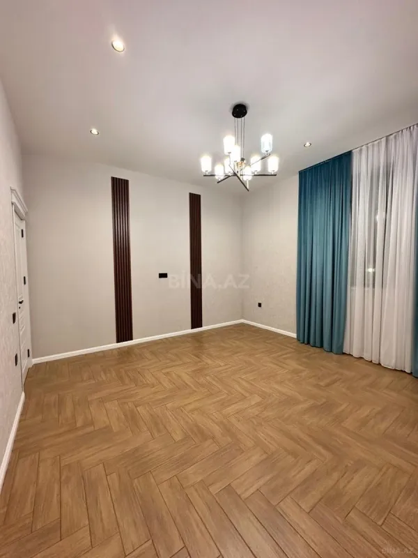 Satılır 4 otaqlı həyət evi 142 m²