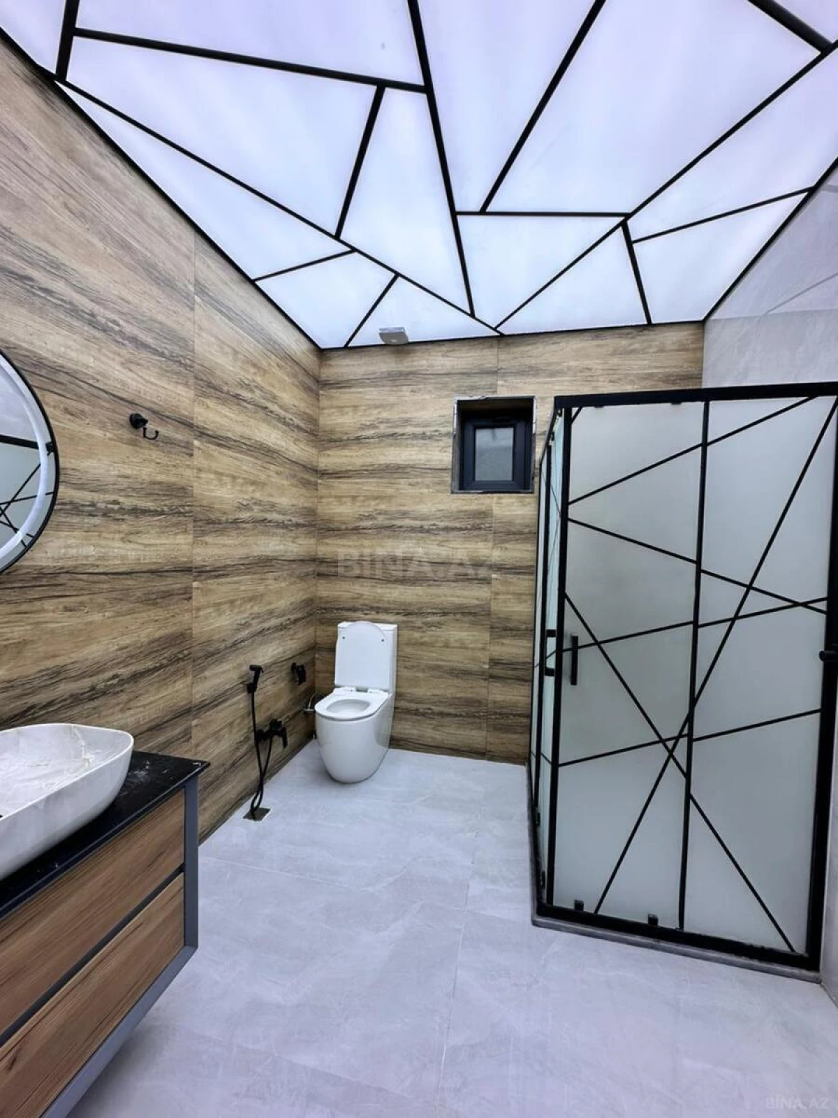 Satılır 4 otaqlı həyət evi 142 m²