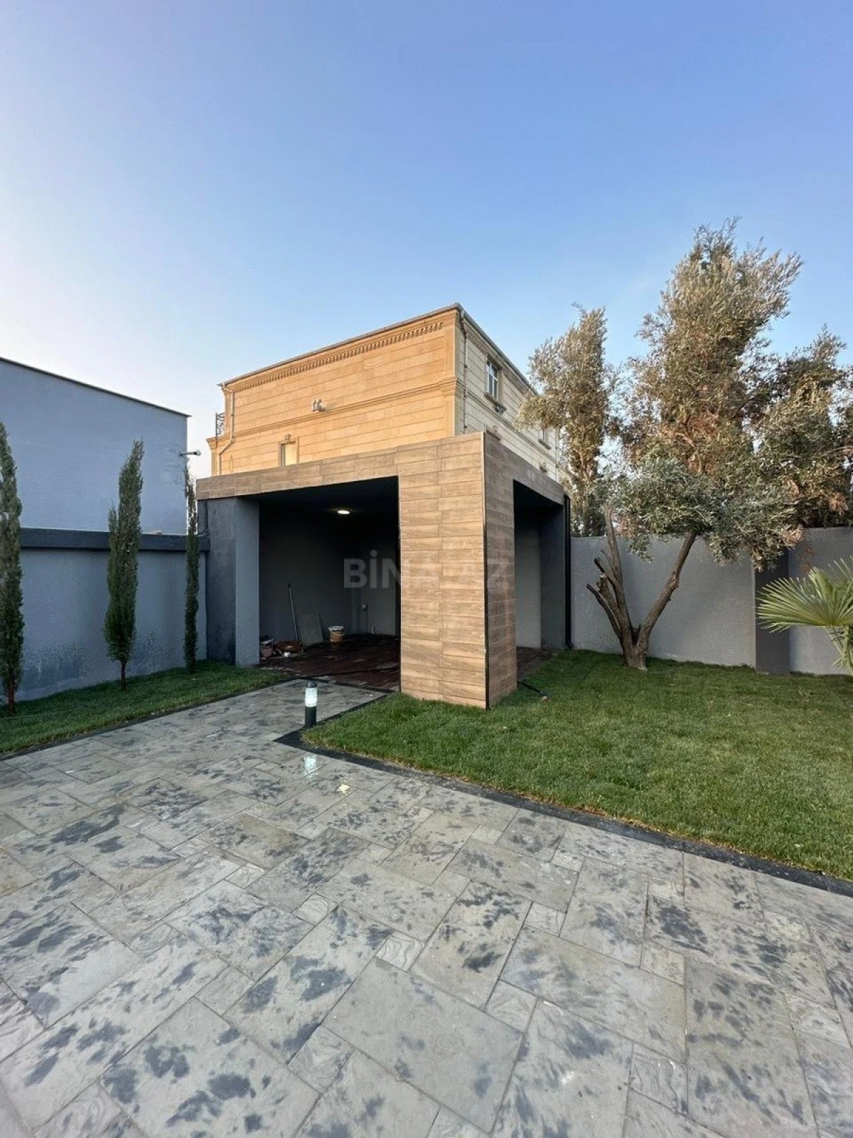 Satılır 4 otaqlı həyət evi 142 m²
