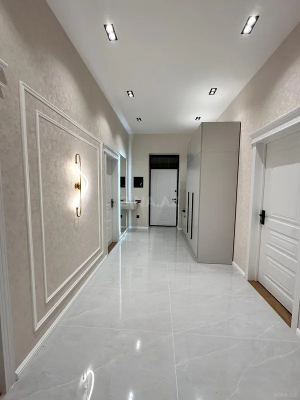 Satılır 4 otaqlı həyət evi 142 m²