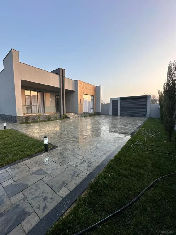 Satılır 4 otaqlı həyət evi 142 m²