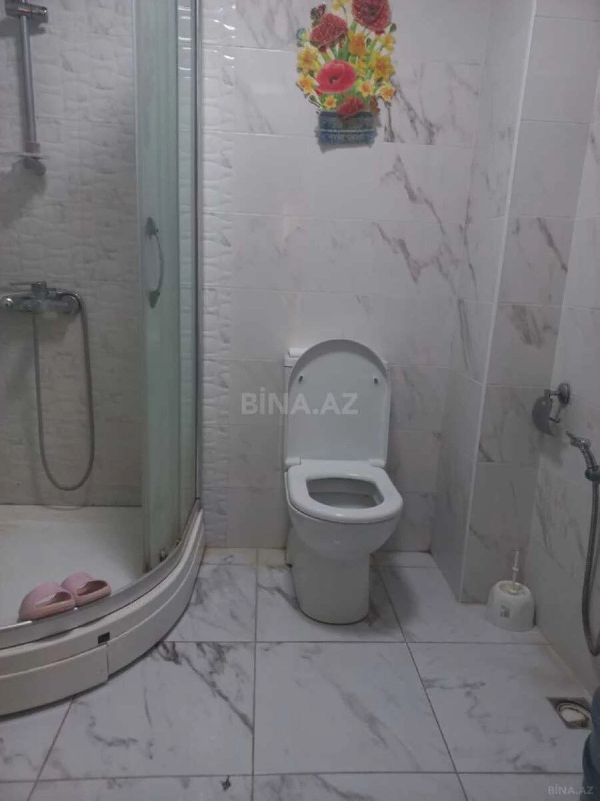 Kirayə verilir 3 otaqlı mənzil 118 m²