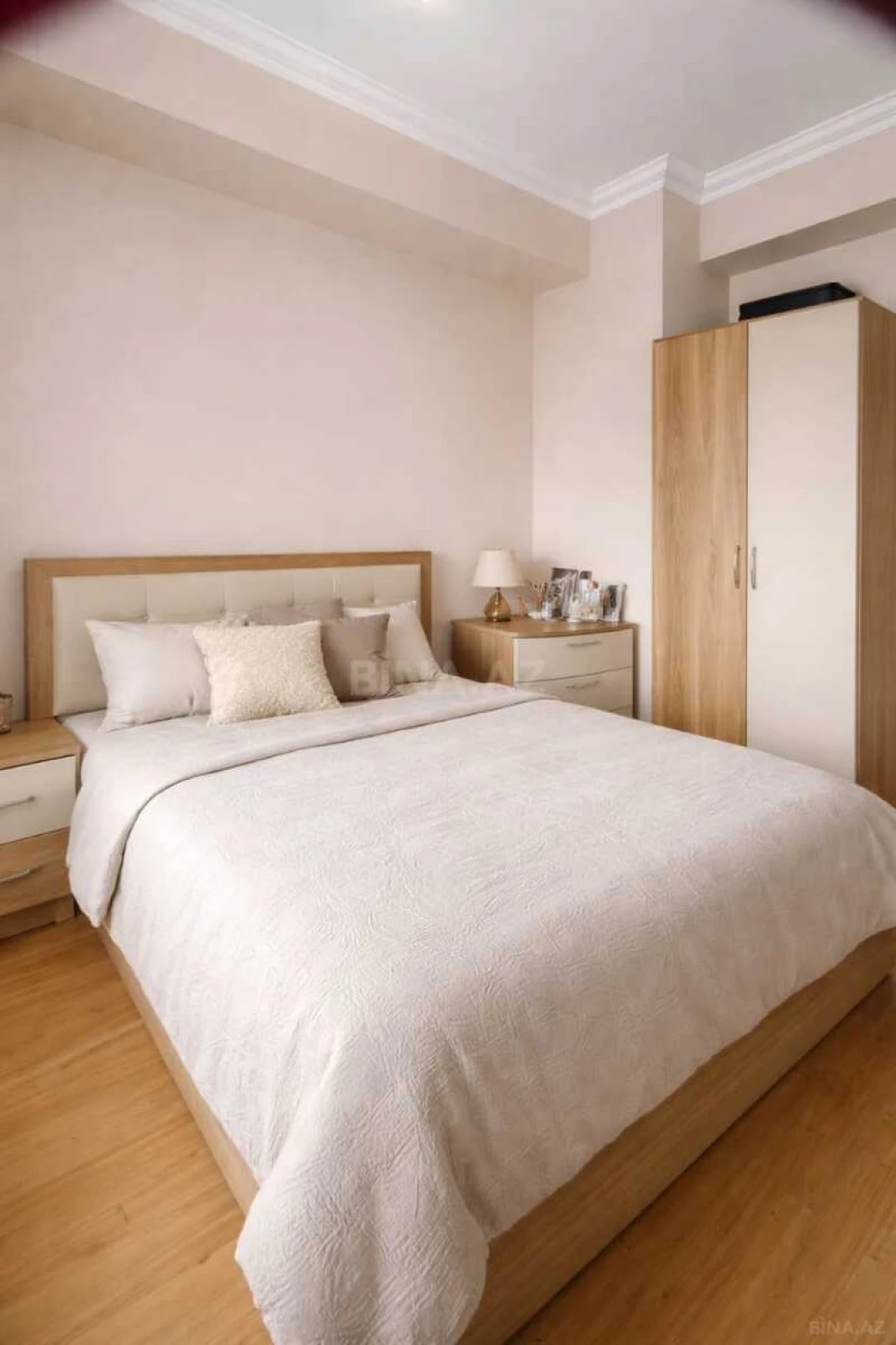 Kirayə verilir 3 otaqlı mənzil 118 m²