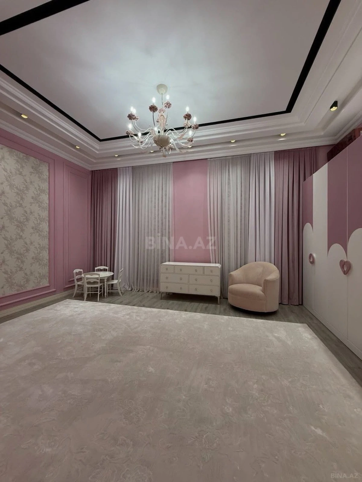 Kirayə verilir 5 otaqlı həyət evi 400 m²