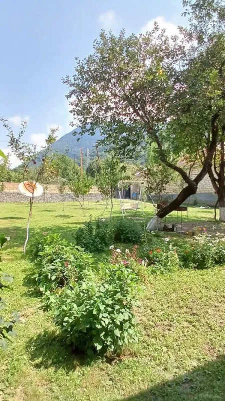 Kirayə verilir 3 otaqlı həyət evi 120 m²