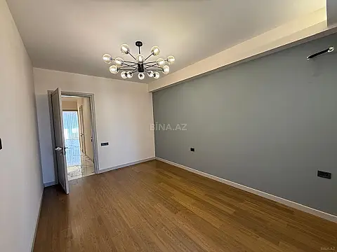 Satılır 3 otaqlı mənzil 150 m²