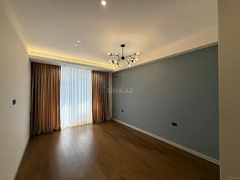 Satılır 3 otaqlı mənzil 150 m²