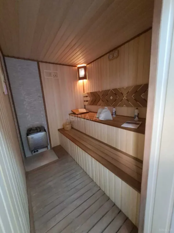 Kirayə verilir 3 otaqlı ofis 335 m²