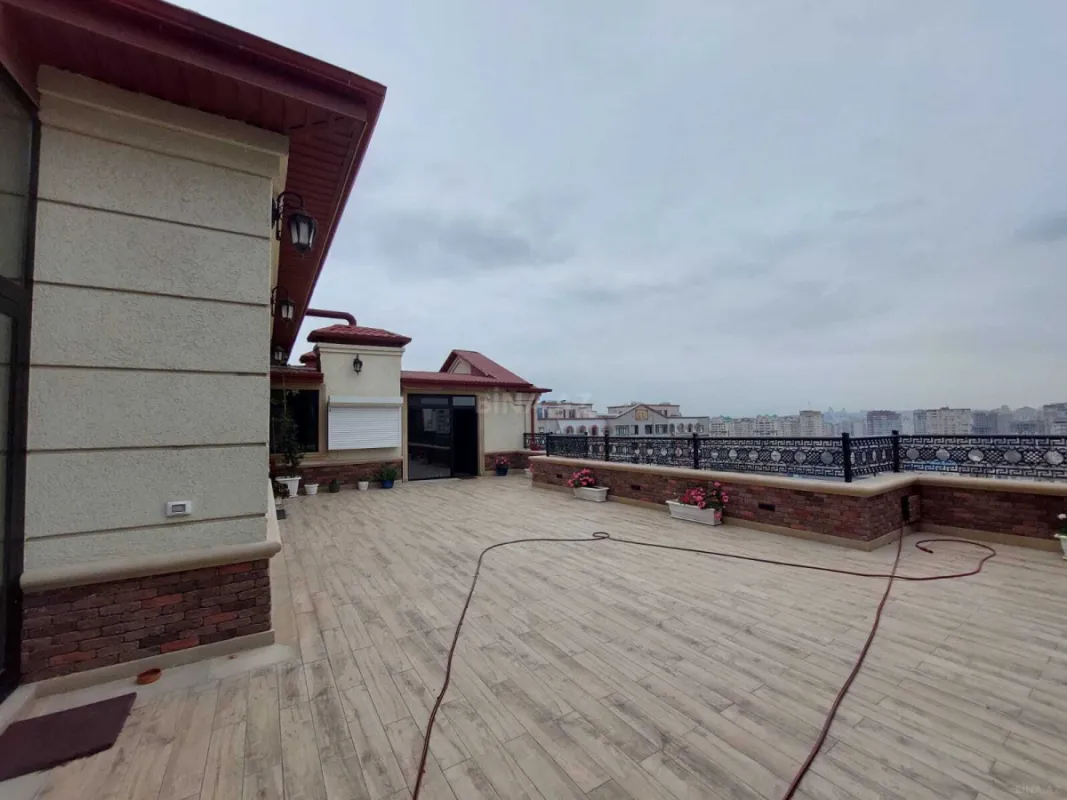 Kirayə verilir 3 otaqlı ofis 335 m²