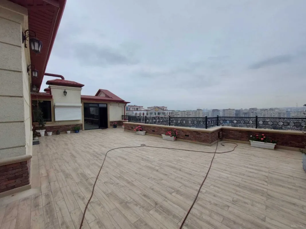 Kirayə verilir 3 otaqlı ofis 335 m²