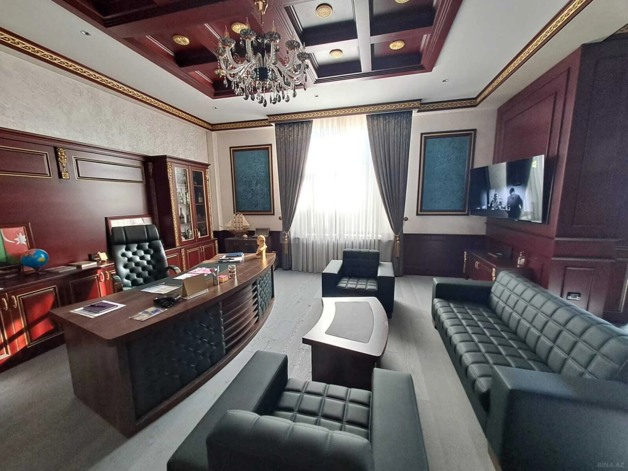 Kirayə verilir 3 otaqlı ofis 335 m²