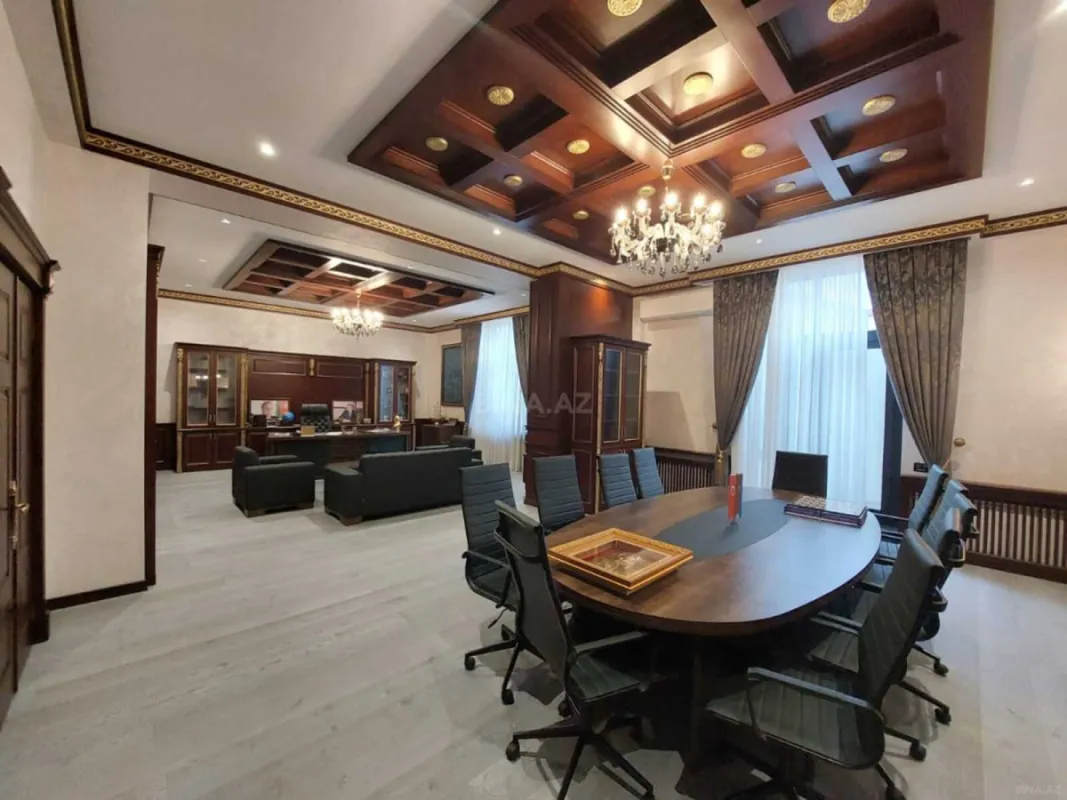 Kirayə verilir 3 otaqlı ofis 335 m²