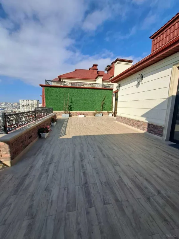 Kirayə verilir 3 otaqlı ofis 335 m²