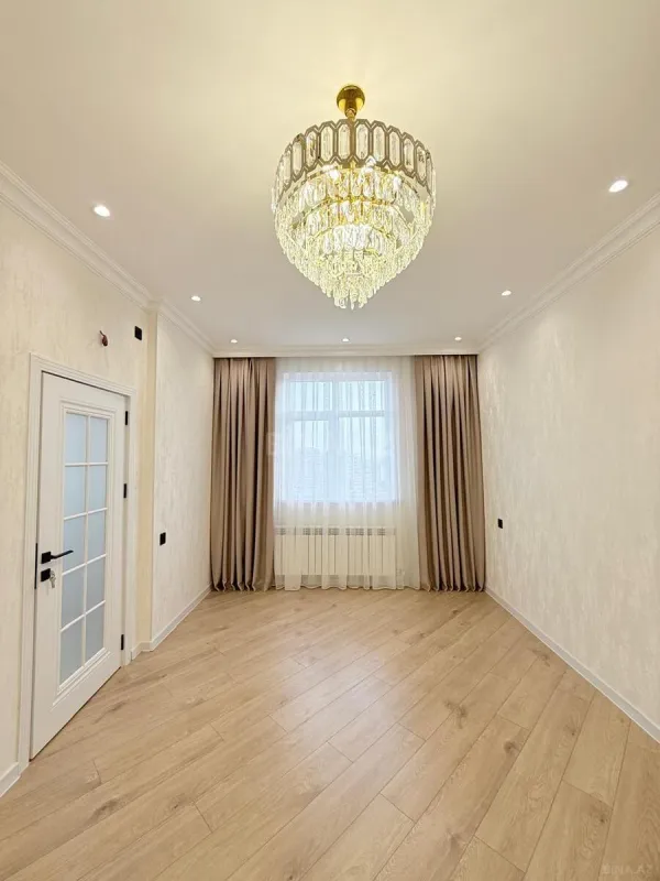 Satılır 2 otaqlı mənzil 64 m²