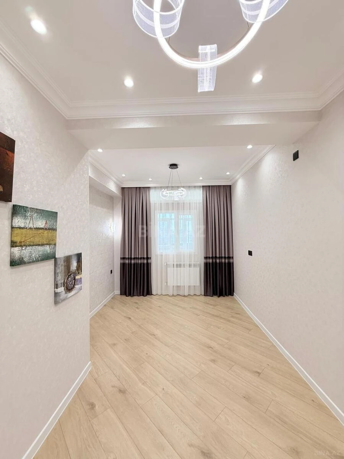 Satılır 2 otaqlı mənzil 64 m²