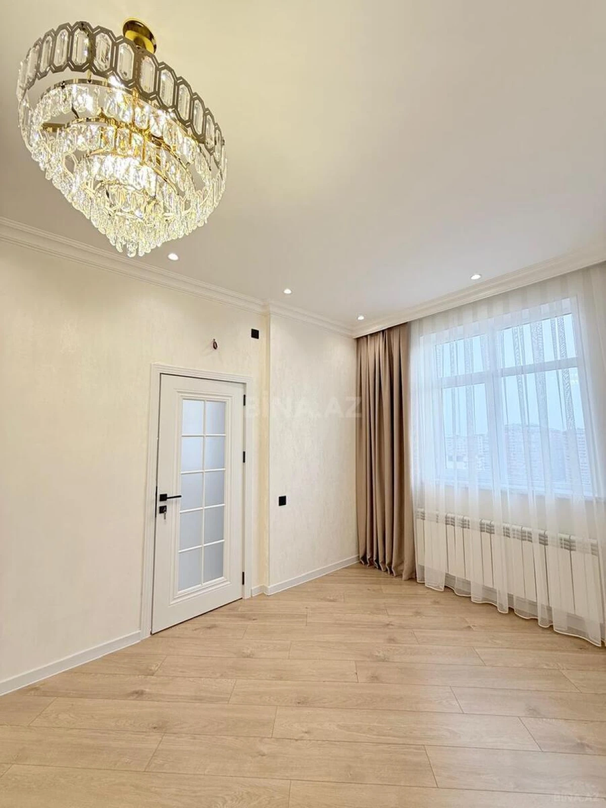 Satılır 2 otaqlı mənzil 64 m²