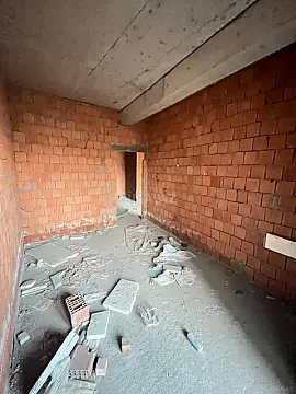 Satılır 2 otaqlı mənzil 89 m²