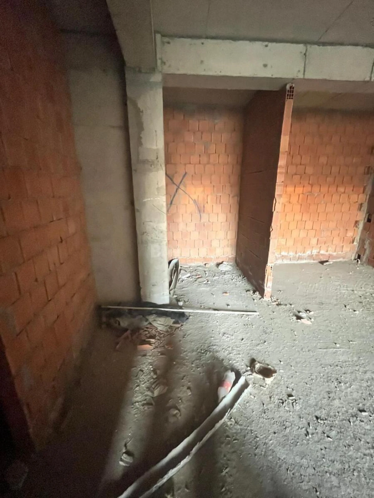 Satılır 2 otaqlı mənzil 89 m²