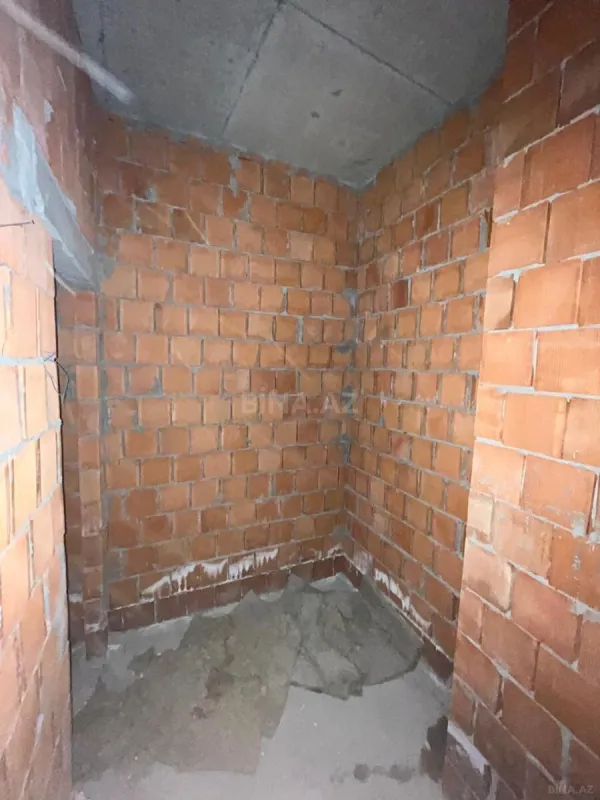 Satılır 2 otaqlı mənzil 89 m²