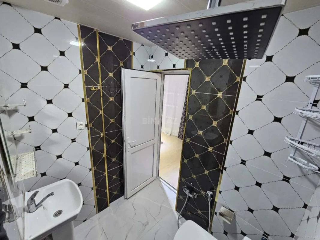 Kirayə verilir 4 otaqlı həyət evi 200 m²