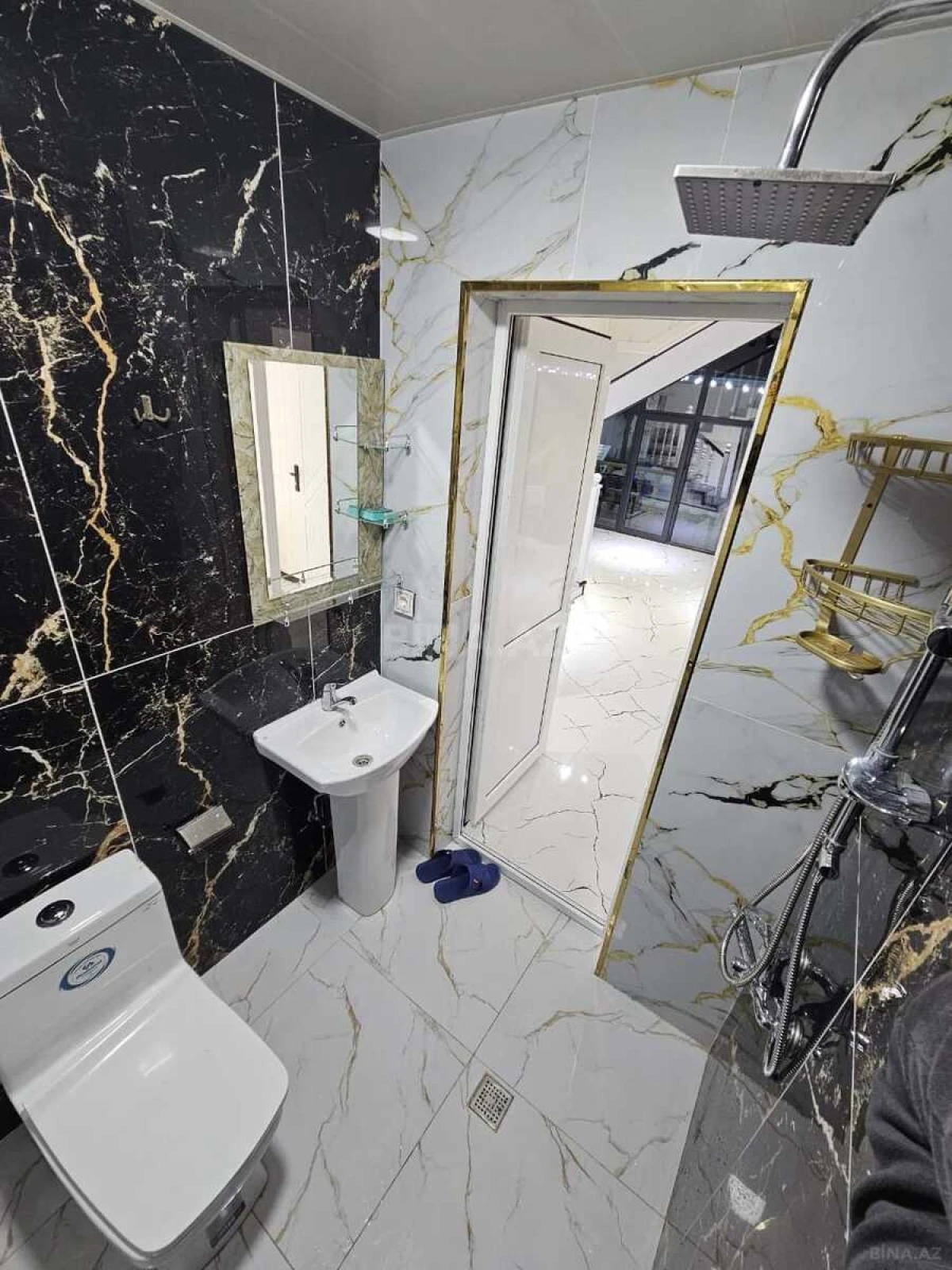 Kirayə verilir 4 otaqlı həyət evi 200 m²