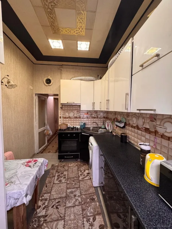 Satılır 3 otaqlı mənzil 60 m²