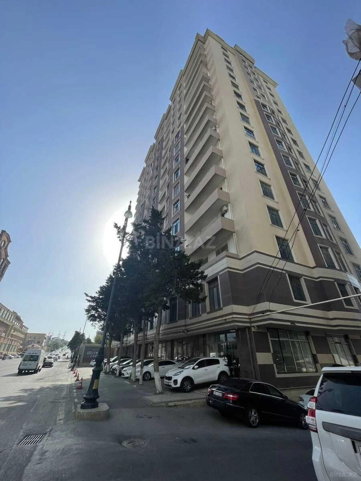 Satılır 3 otaqlı mənzil 105 m²
