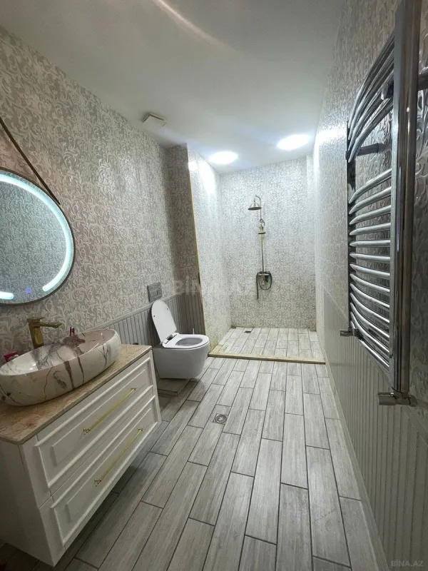 Satılır 3 otaqlı mənzil 105 m²