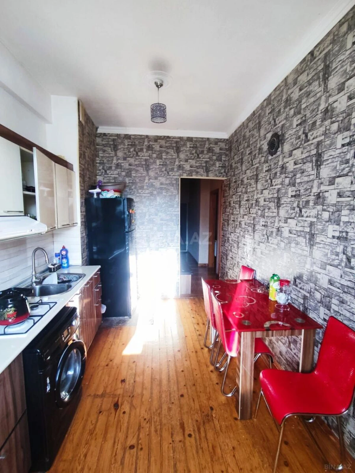 Satılır 2 otaqlı mənzil 58 m²