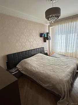 Satılır 3 otaqlı mənzil 96 m²