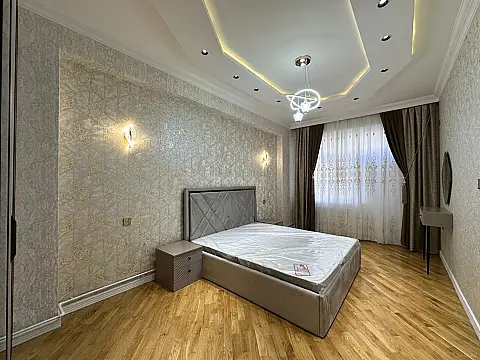 Satılır 2 otaqlı mənzil 90 m²