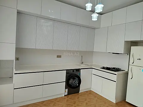 Kirayə verilir 3 otaqlı mənzil 120 m²