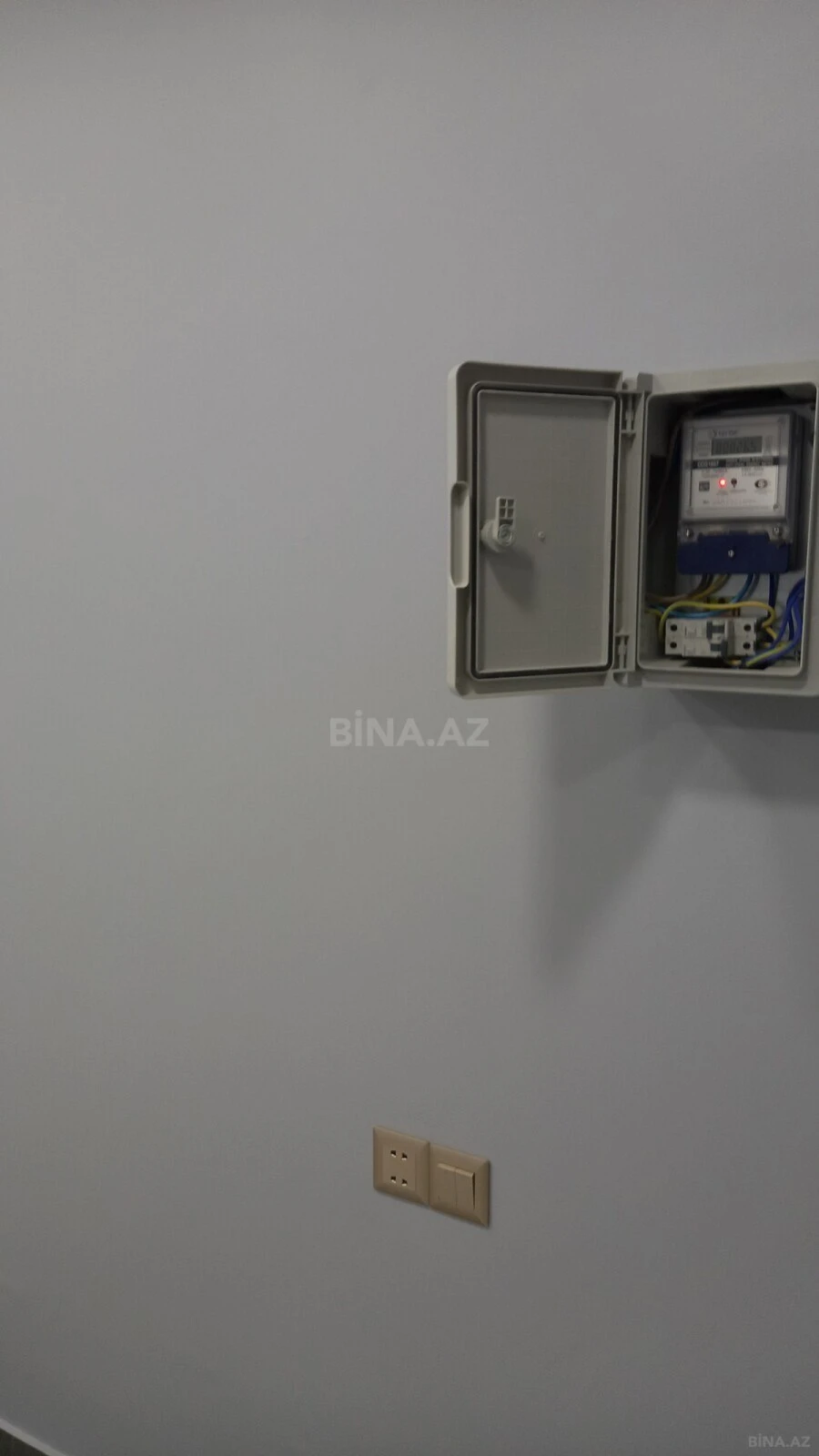 Kirayə verilir 1 otaqlı ofis 20 m²