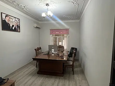 Satılır 3 otaqlı mənzil 100 m²