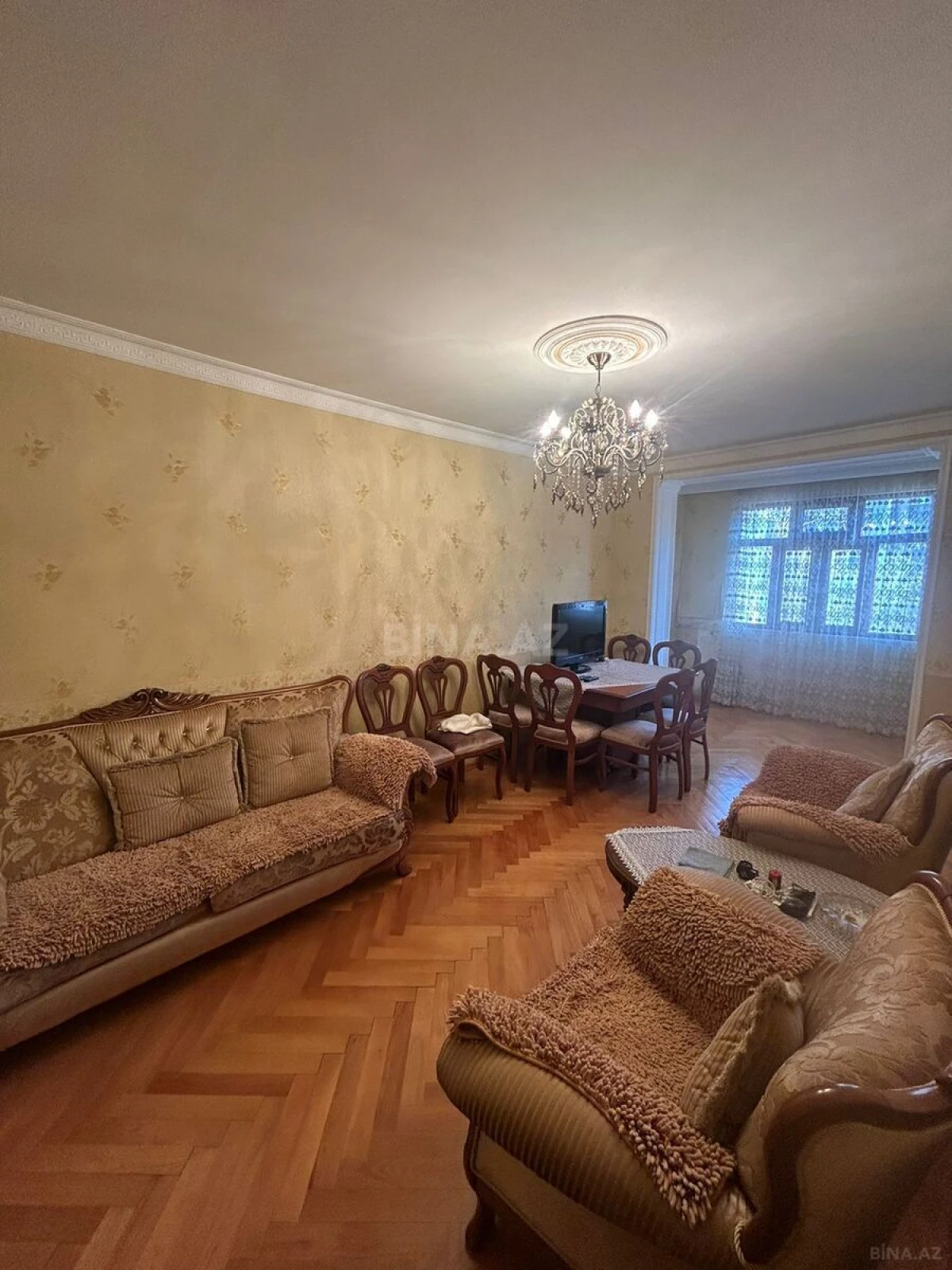 Satılır 4 otaqlı mənzil 100 m²