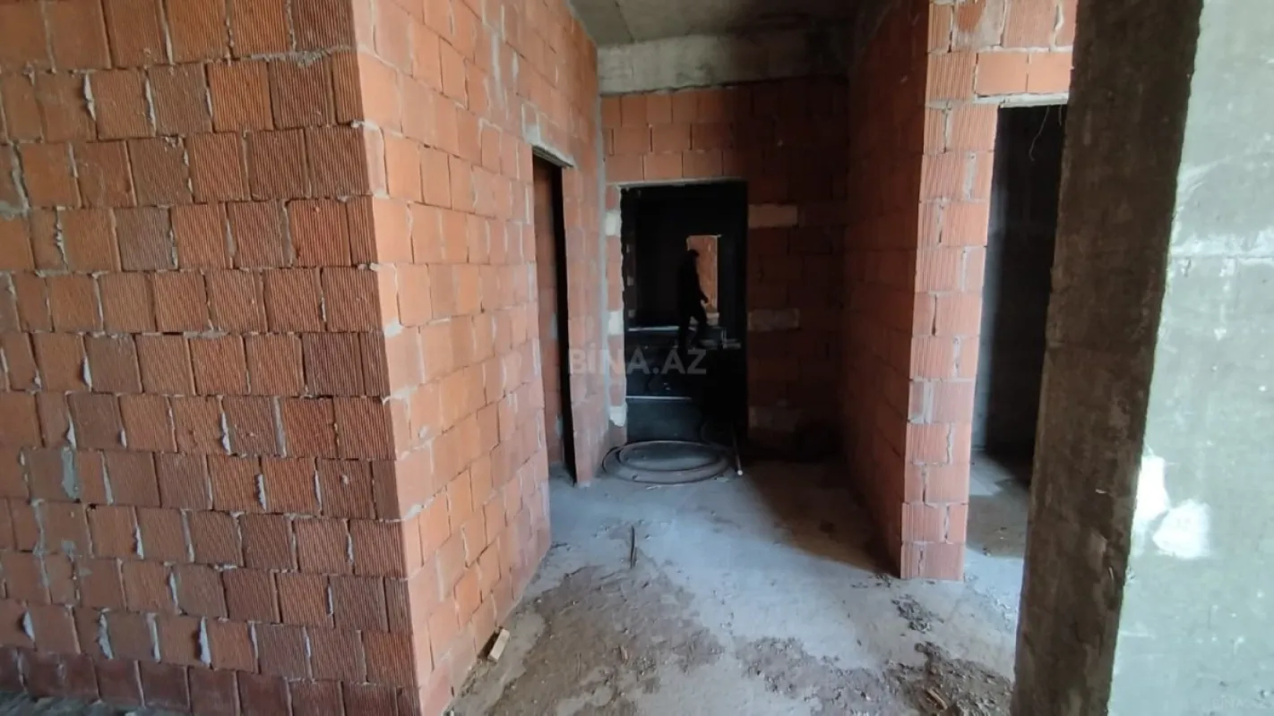 Satılır 2 otaqlı mənzil 90 m²