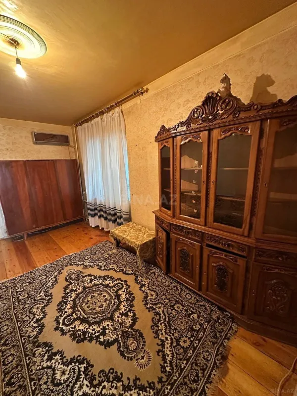 Kirayə verilir 2 otaqlı mənzil 45 m²