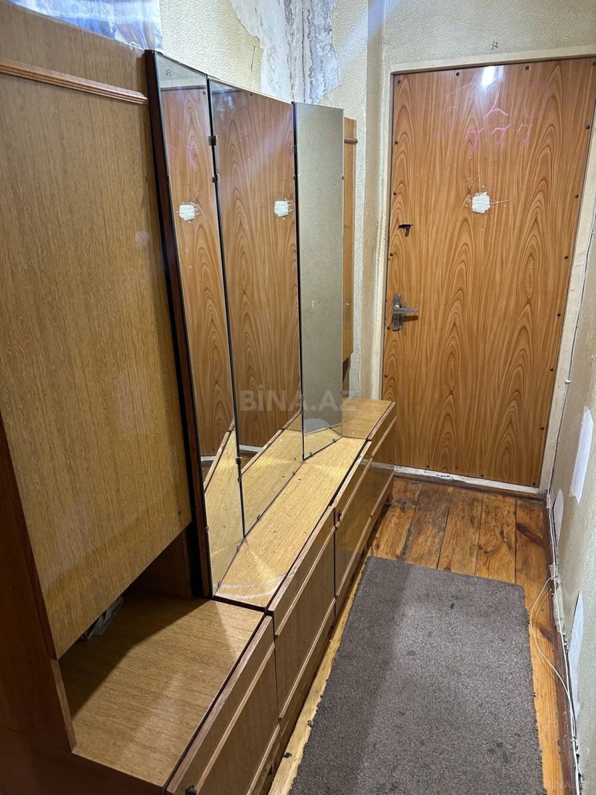 Kirayə verilir 2 otaqlı mənzil 45 m²